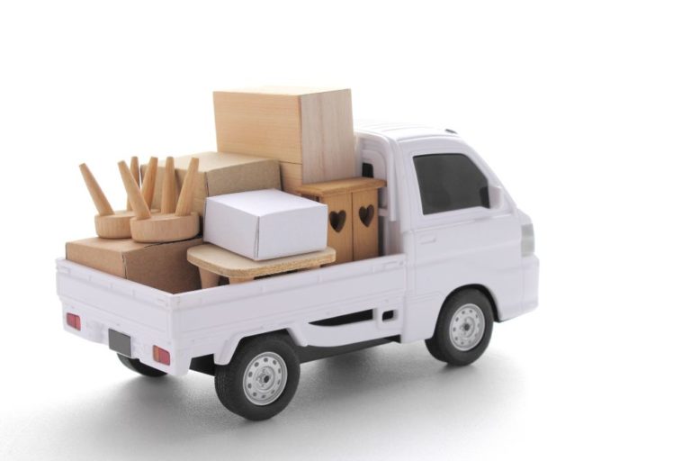 ラク越・業界初!の通販スタイルでSmartな引越を実現|引越革命 ラク越・業界初!の通販スタイルでSmartな引越を実現|引越革命